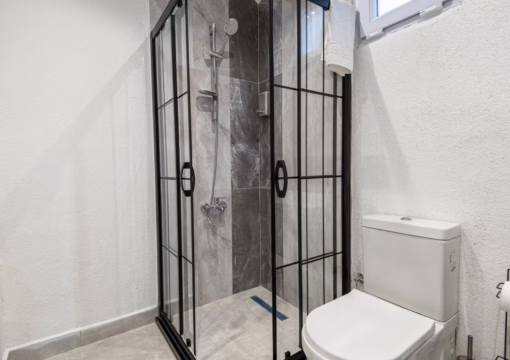 3 Bedrooms Family Apartment 6+1 People