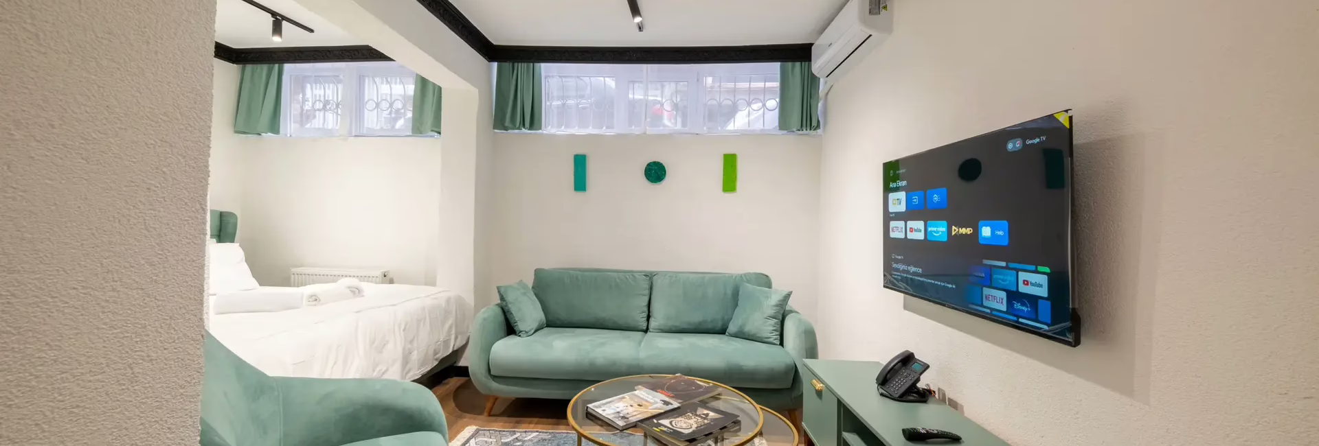 1+1 Studio