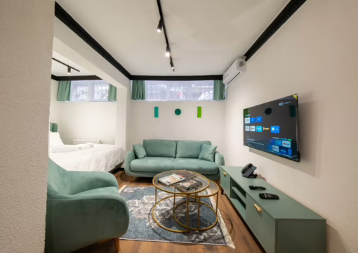1+1 Studio