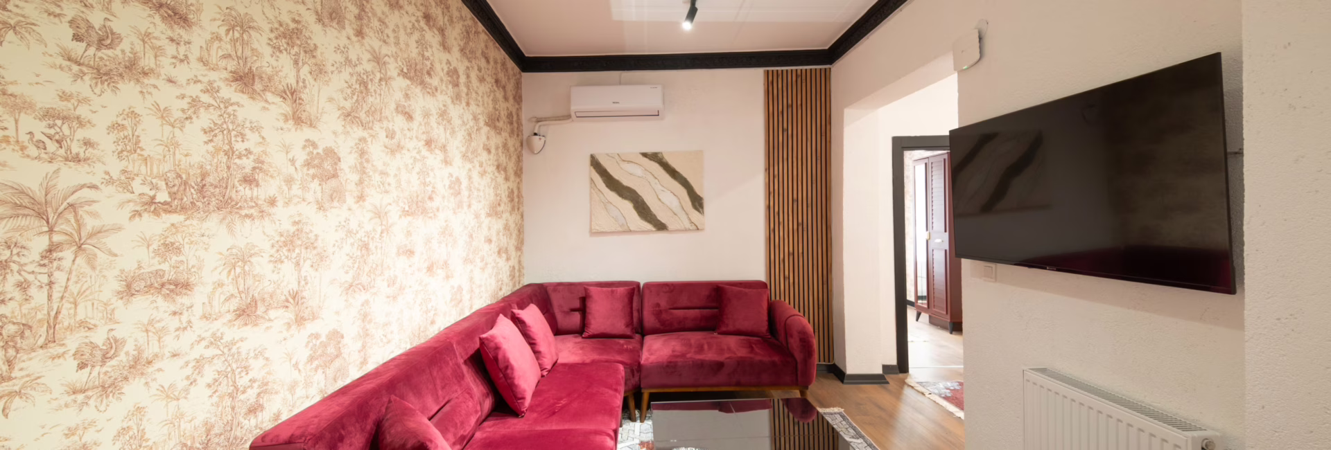 3 Bedrooms Apartment 7+1 People
