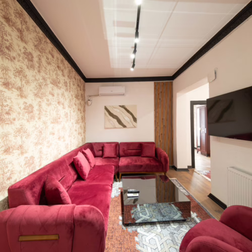 3 Bedrooms Apartment 7+1 People