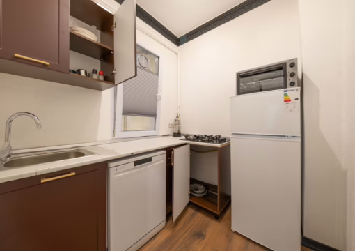 3 Bedrooms Family Apartment 7+1 People