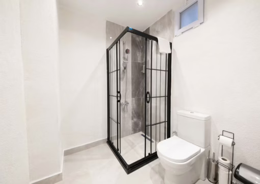 3 Bedrooms Apartment  6+1 people