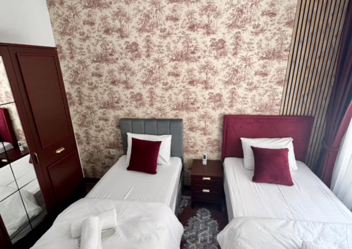 3 Bedrooms Family Apartment 7+1 People
